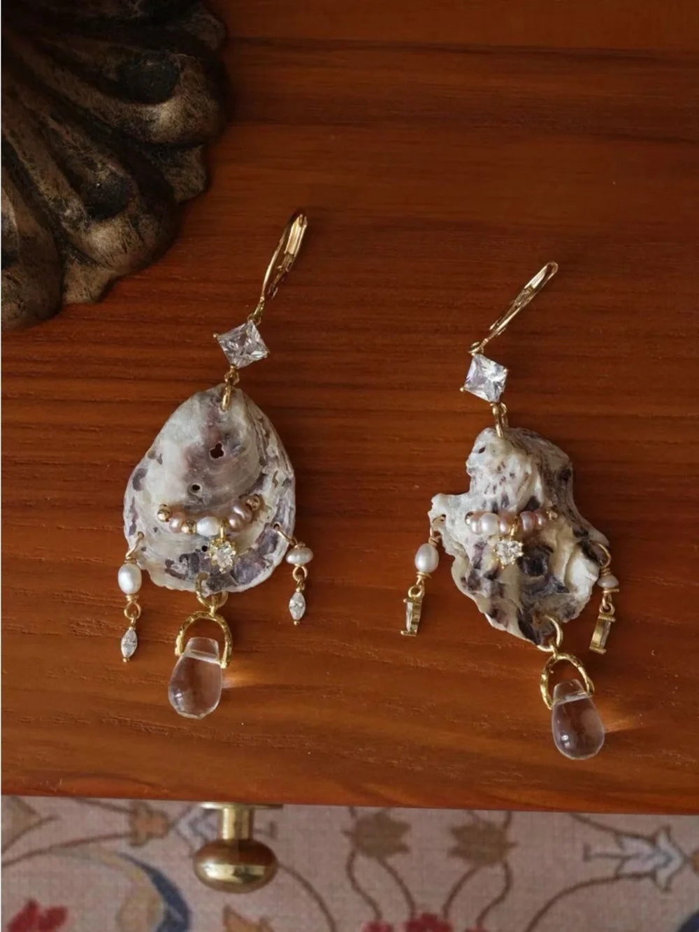 Gold and Pearl Shell Drop Earrings -‎ Women Jewelry